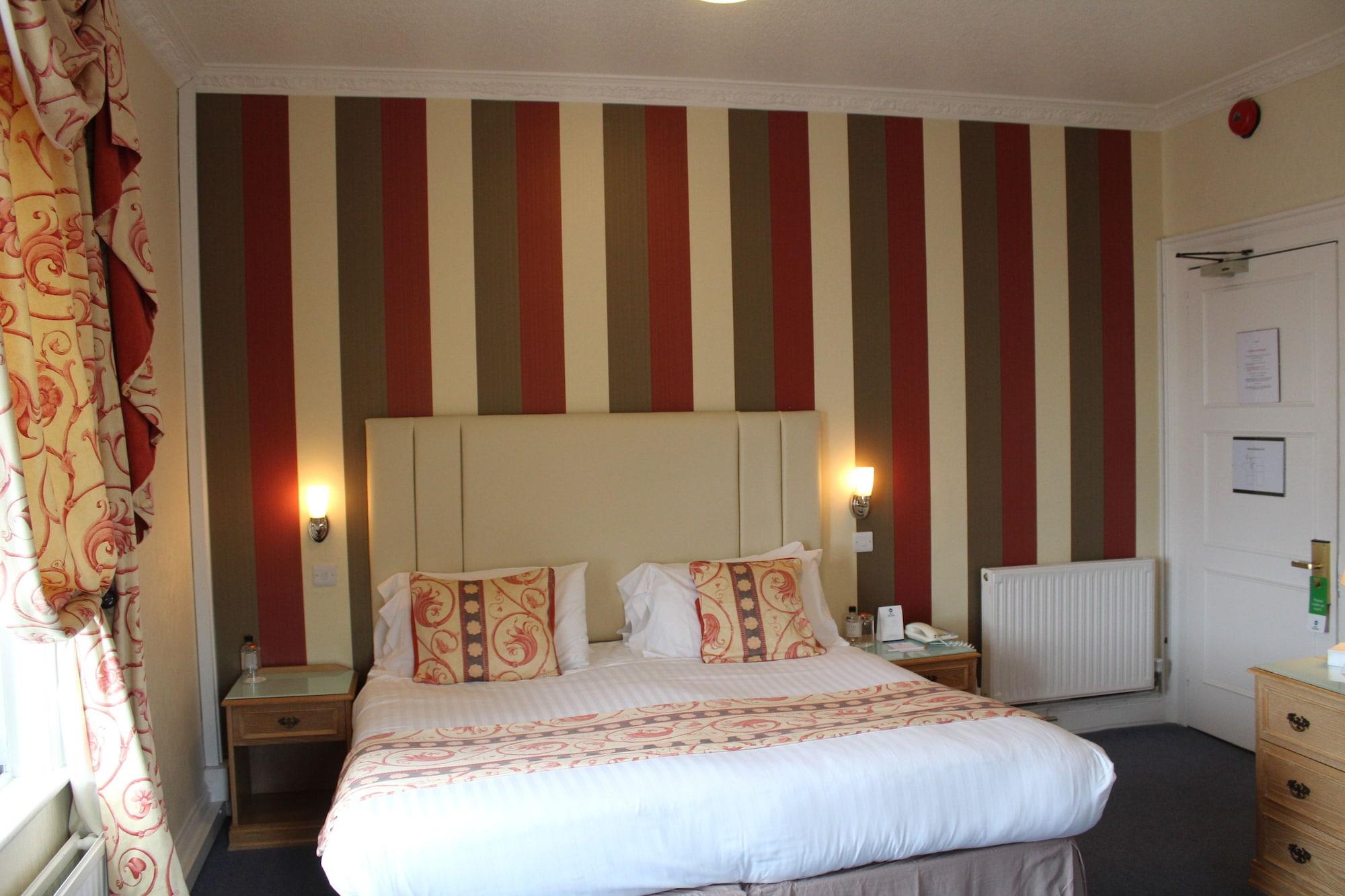 Best Western New Holmwood Hotel Cowes  Extérieur photo